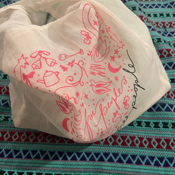 🧚♀️NWT We the Free COZY Camden S in Misty Jade She’s OVERSIZED &Adorab… - Picture 10 of 12